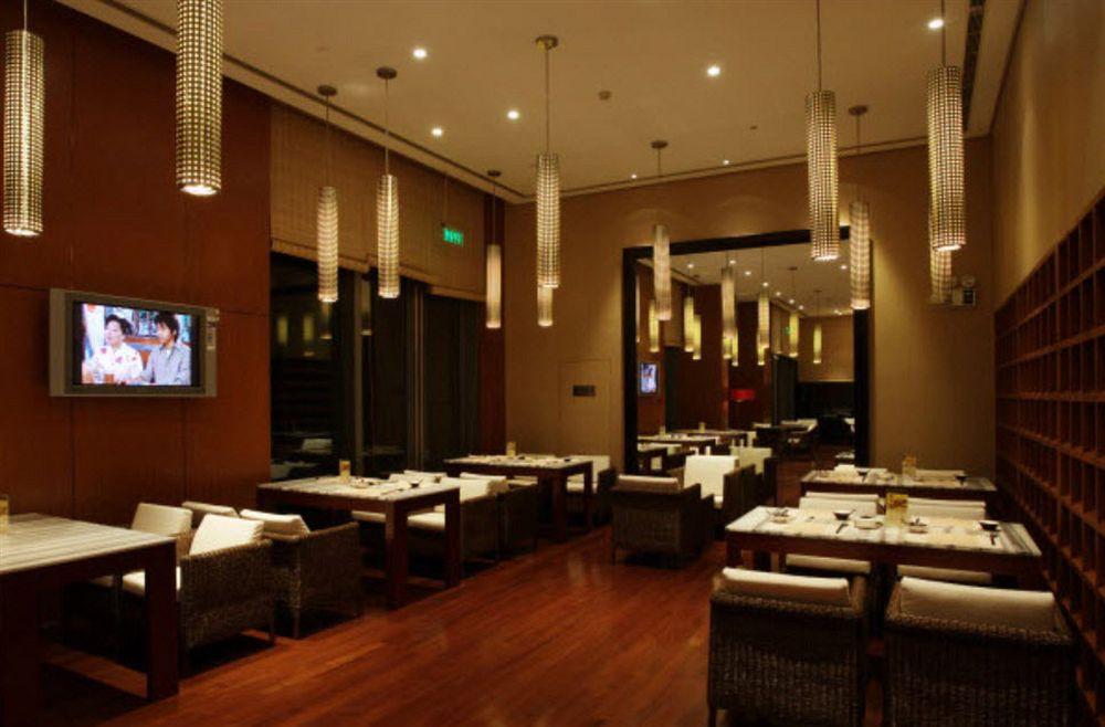 Howard Johnson Plaza Lingang Shanghai Nanhui Εξωτερικό φωτογραφία