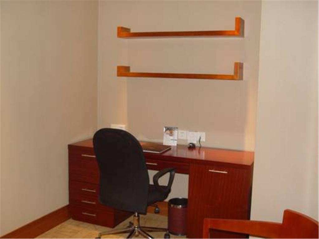 Howard Johnson Plaza Lingang Shanghai Nanhui Εξωτερικό φωτογραφία