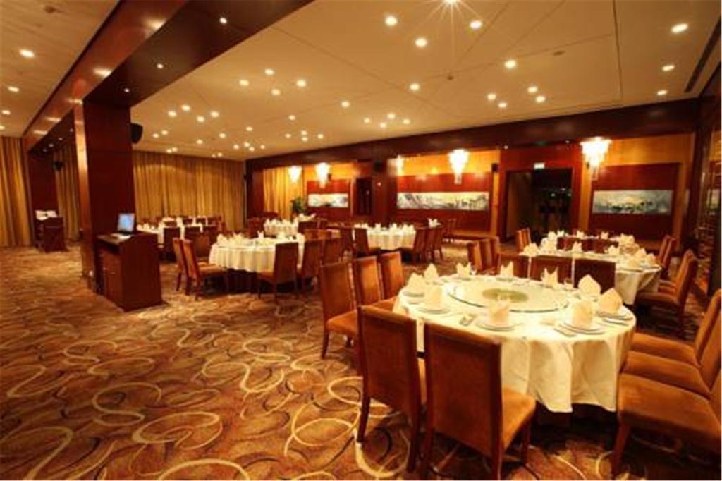 Howard Johnson Plaza Lingang Shanghai Nanhui Εξωτερικό φωτογραφία
